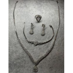 STERLING ZILVEREN KETTING KETTING ARMBAND RING EN OORBELLEN